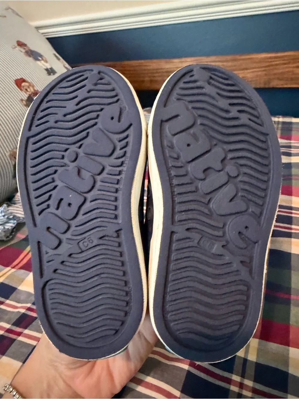 Toddler Native Shoes - Navy and White - Size C6